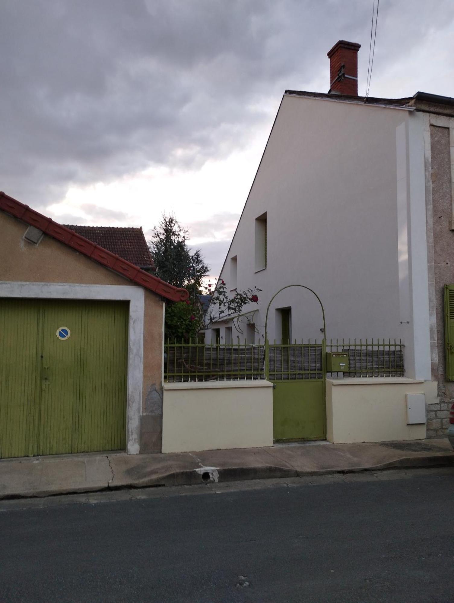 Homestay Agreable Au Fond Du Jardin
